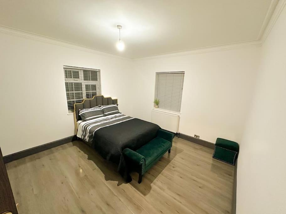Beautiful Cosy 2 Bed Whole Flat Londen
