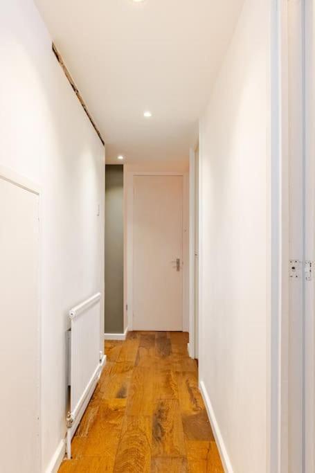 3 Bedroom Maisonette In Belsize Park, Hampstead With Private Entrance London