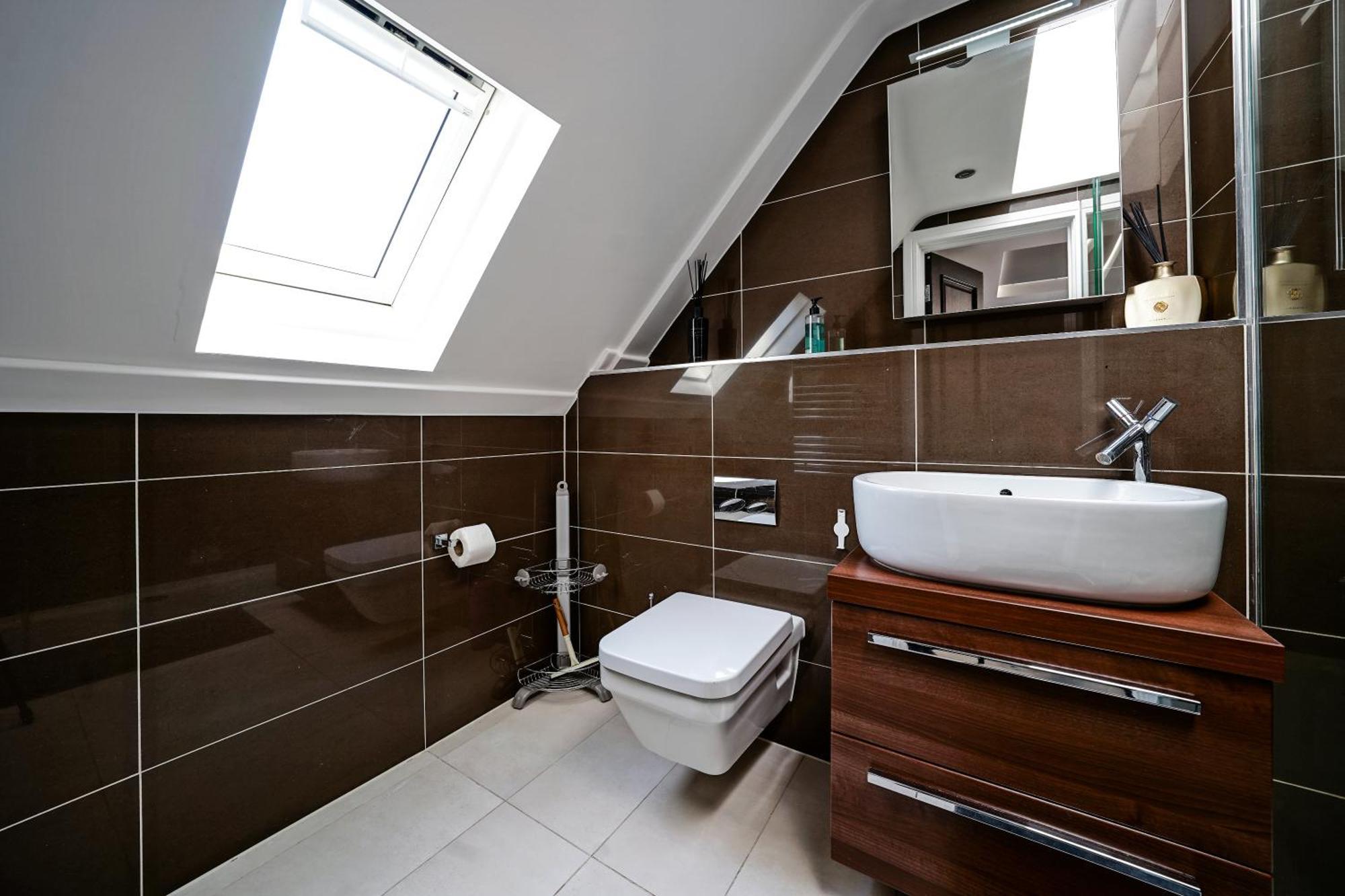 High Steet Kensington Penthouse * London