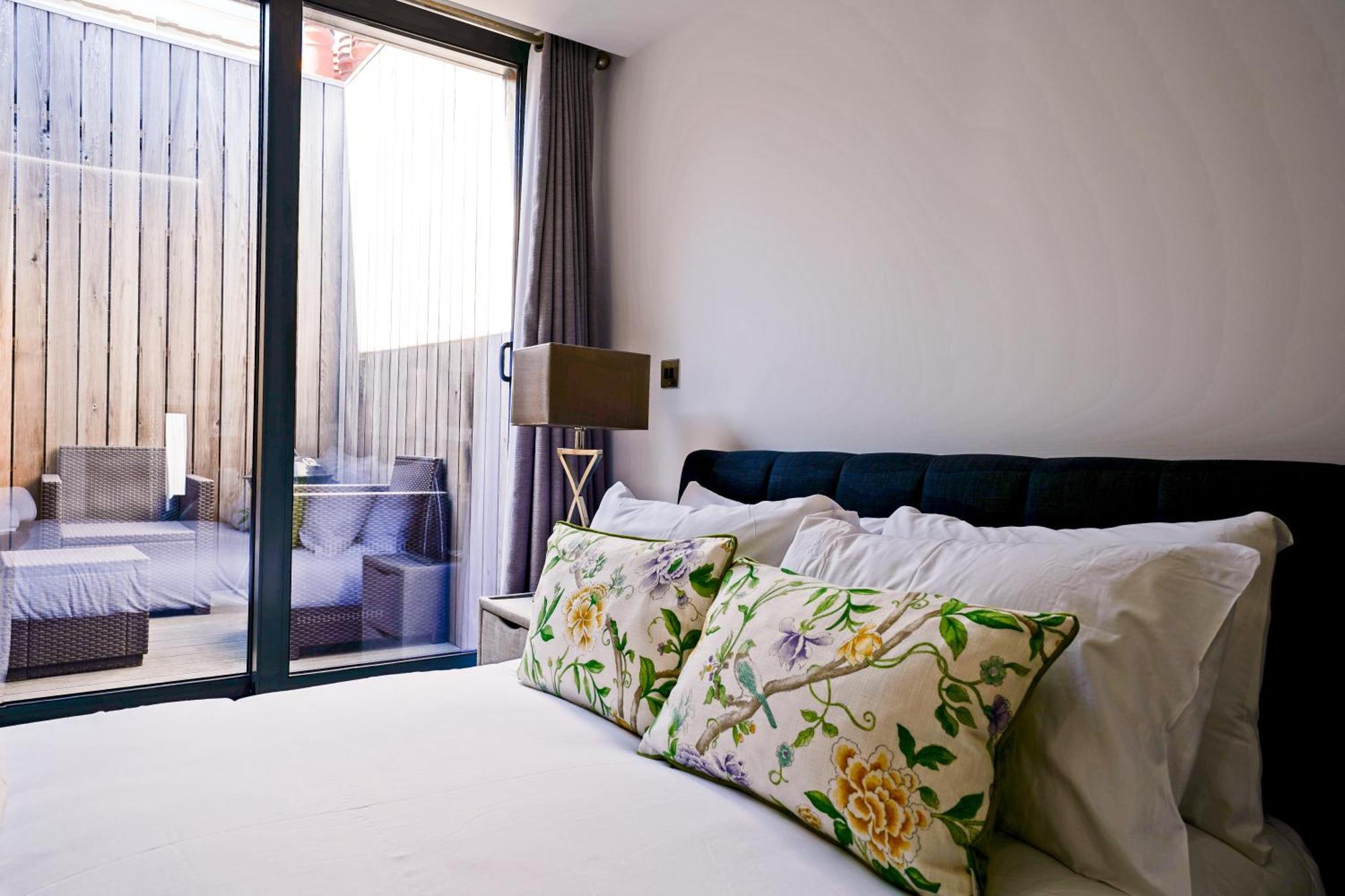 High Steet Kensington Penthouse London