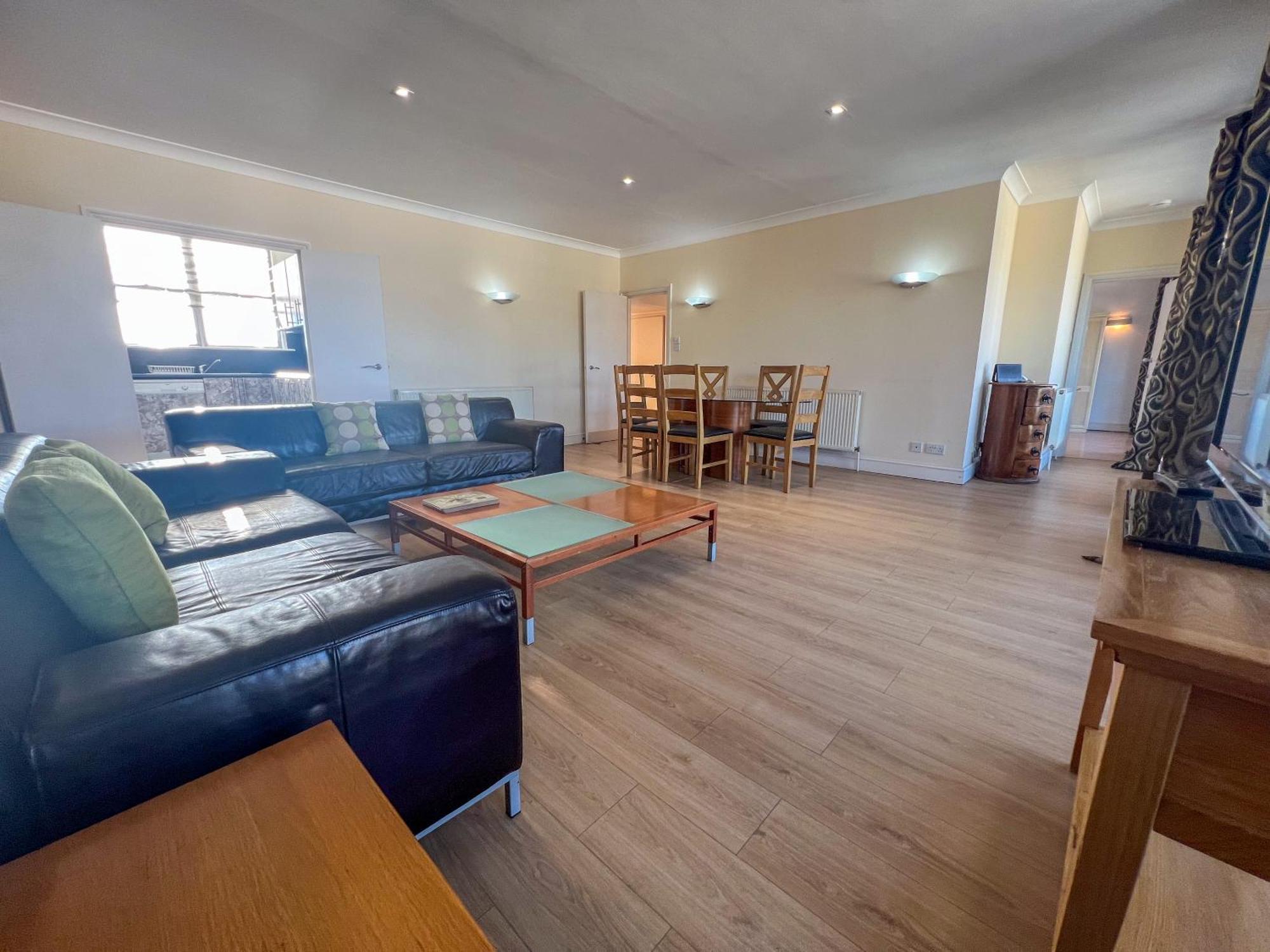 Collection In Prestigious Mayfair Location Leilighet