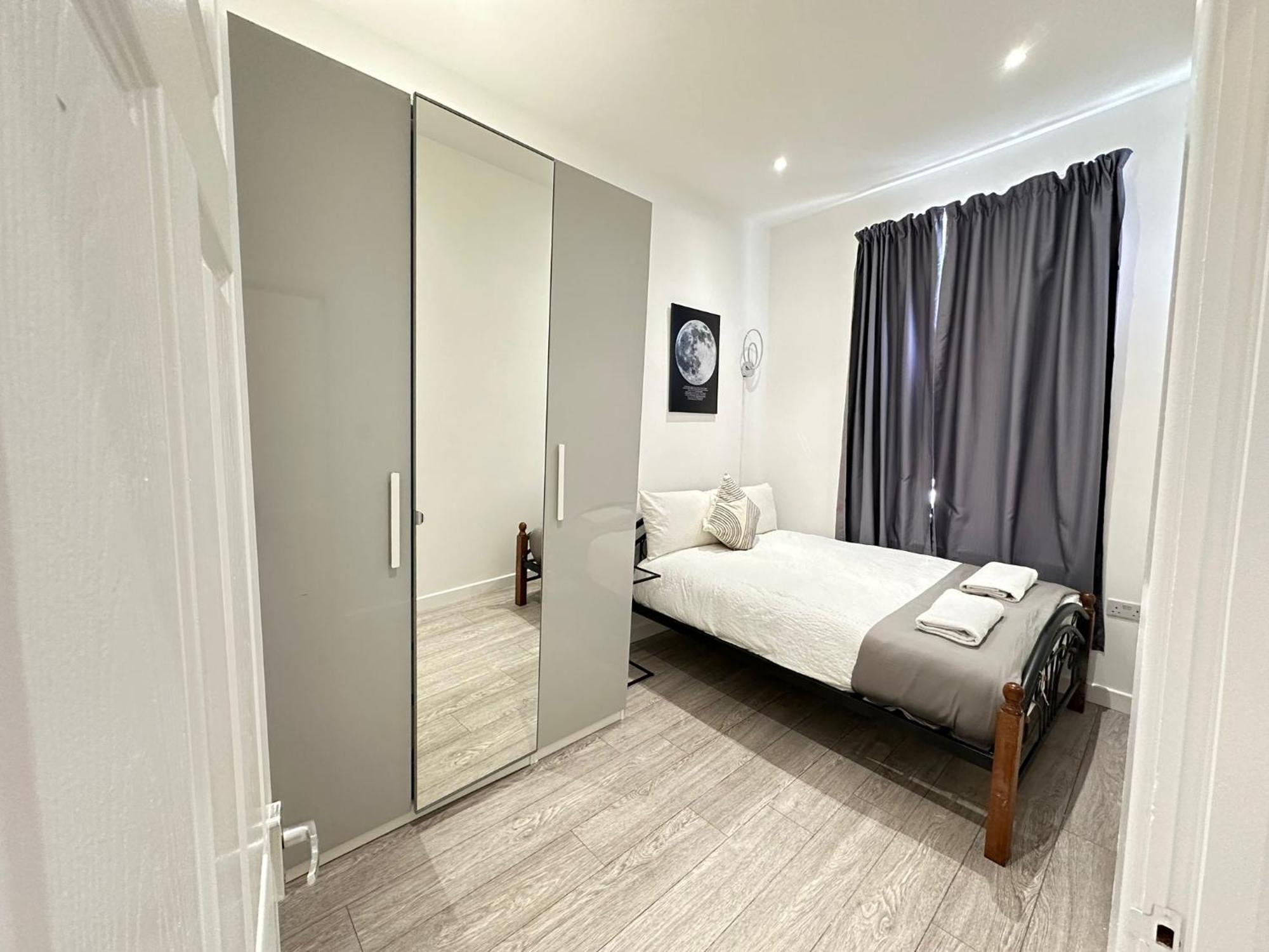 Apartment Beautiful Near Central