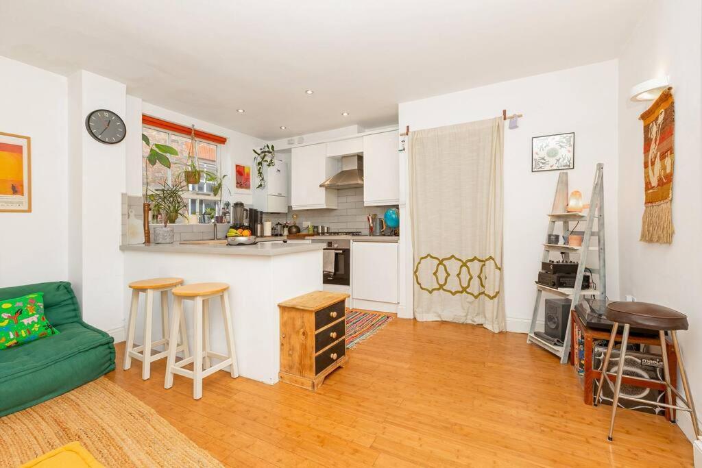 Lovely 1br Flat In Clapton 5mins Overground St