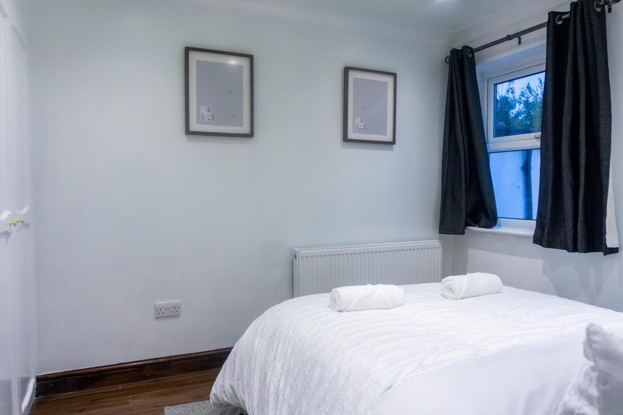Leilighet Modern, Cozy 3-bed House In Perfect For Families, Contractors And Groups!