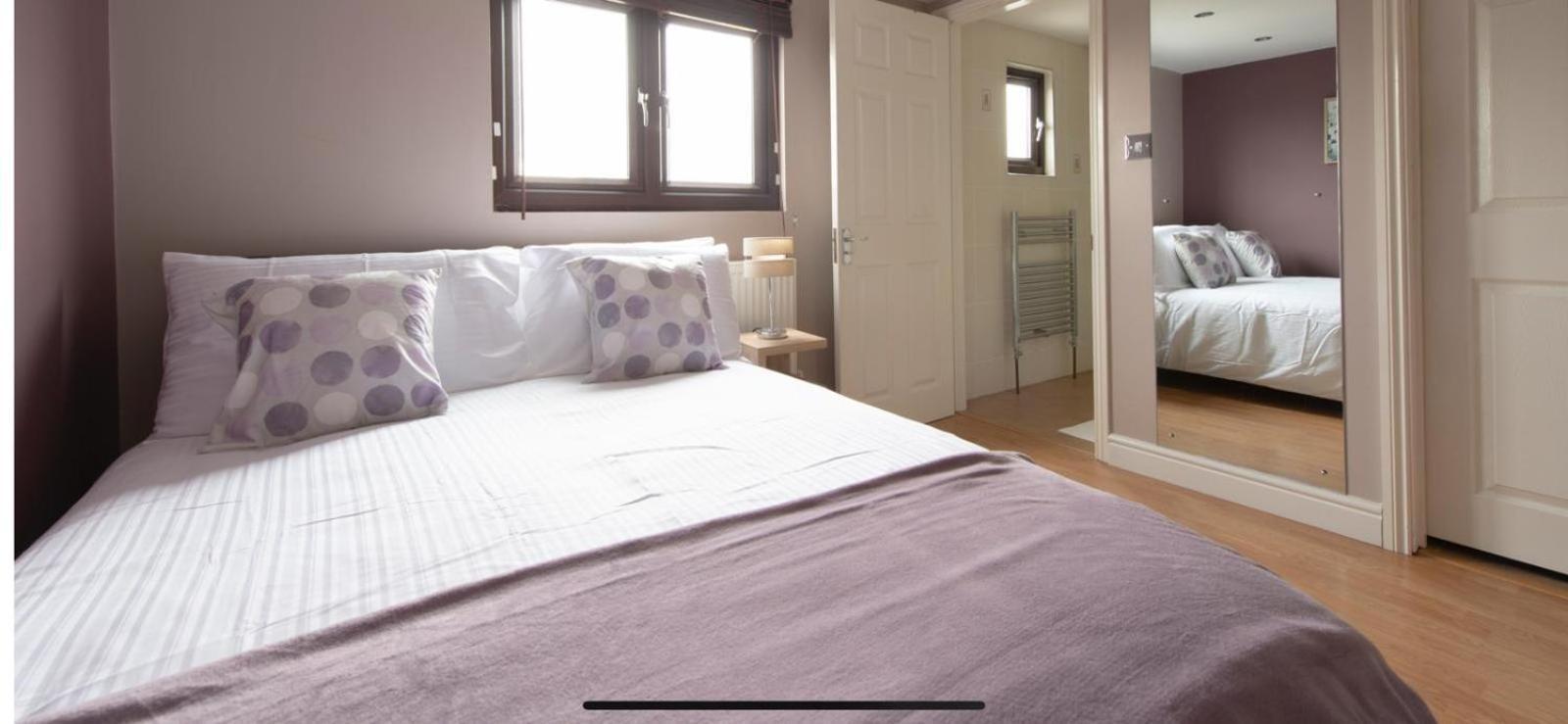 Spacious 6 Bed House 10 Beds In Blackheath * Londen