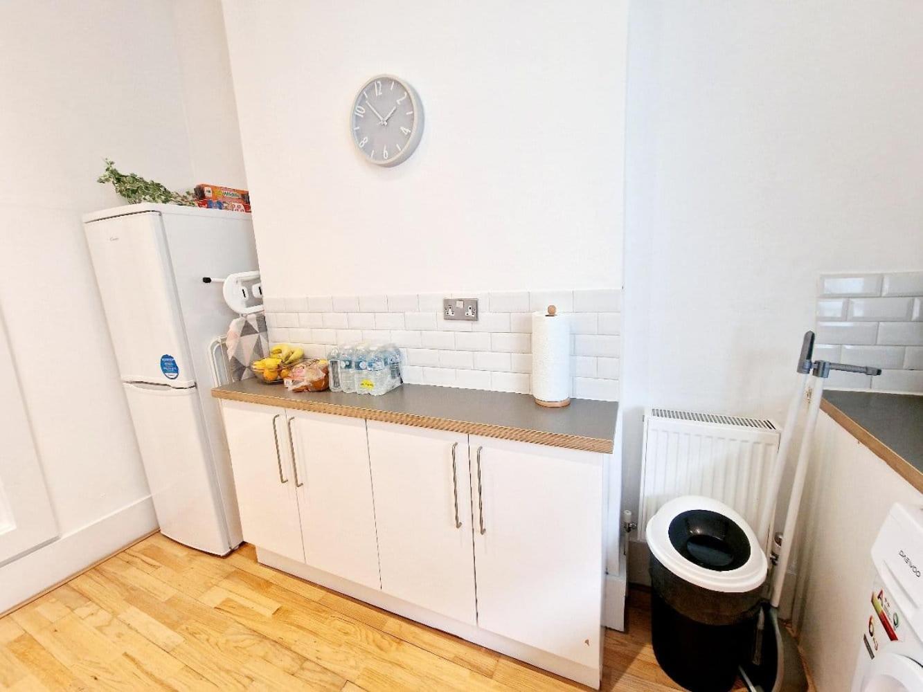 Apartment Airy&cosy 1bed Flat For 4people, Close To