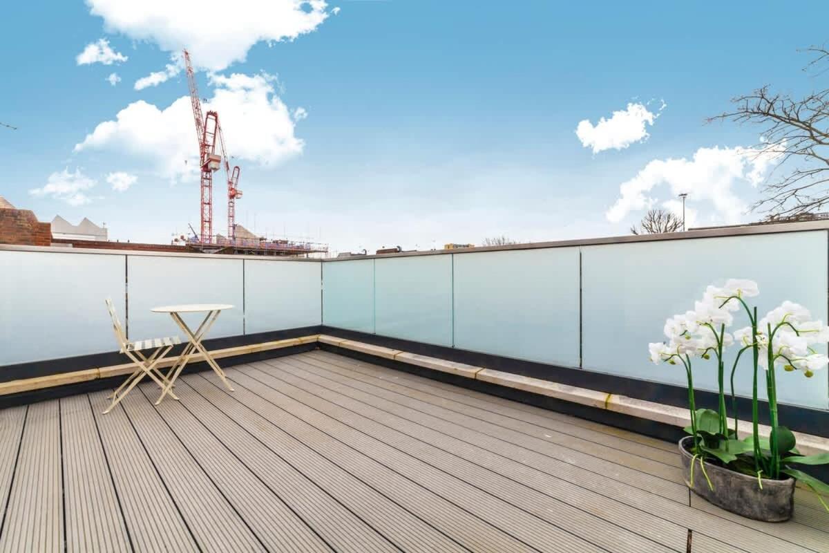 Holiday home Luxury 3 Bdr House With Garden Next To Battersea Park