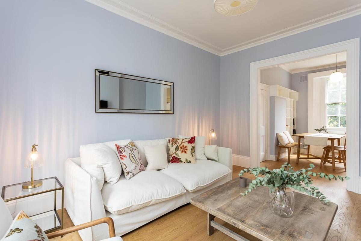 Two Bed Notting Hill Gem * London