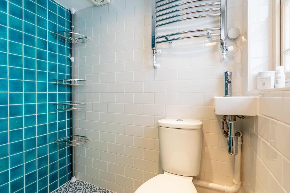Two Bed Notting Hill Gem