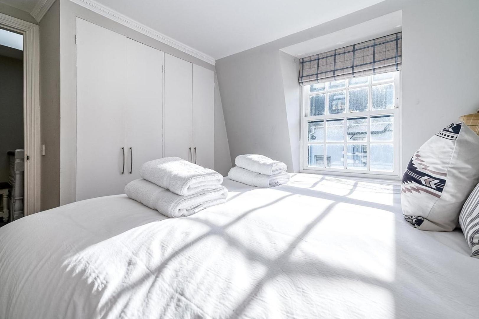 Appartement Cozy And Spacious Kensington Maisonette Londen