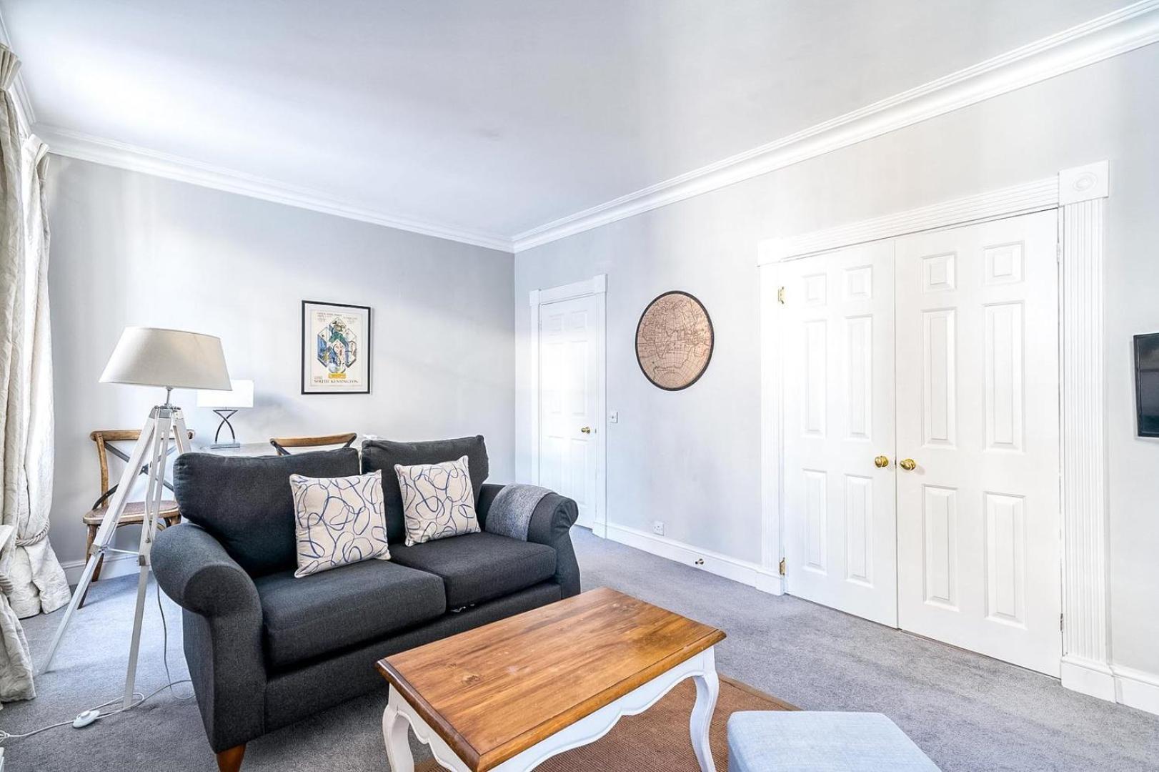 Cozy And Spacious Kensington Maisonette Appartement Londen