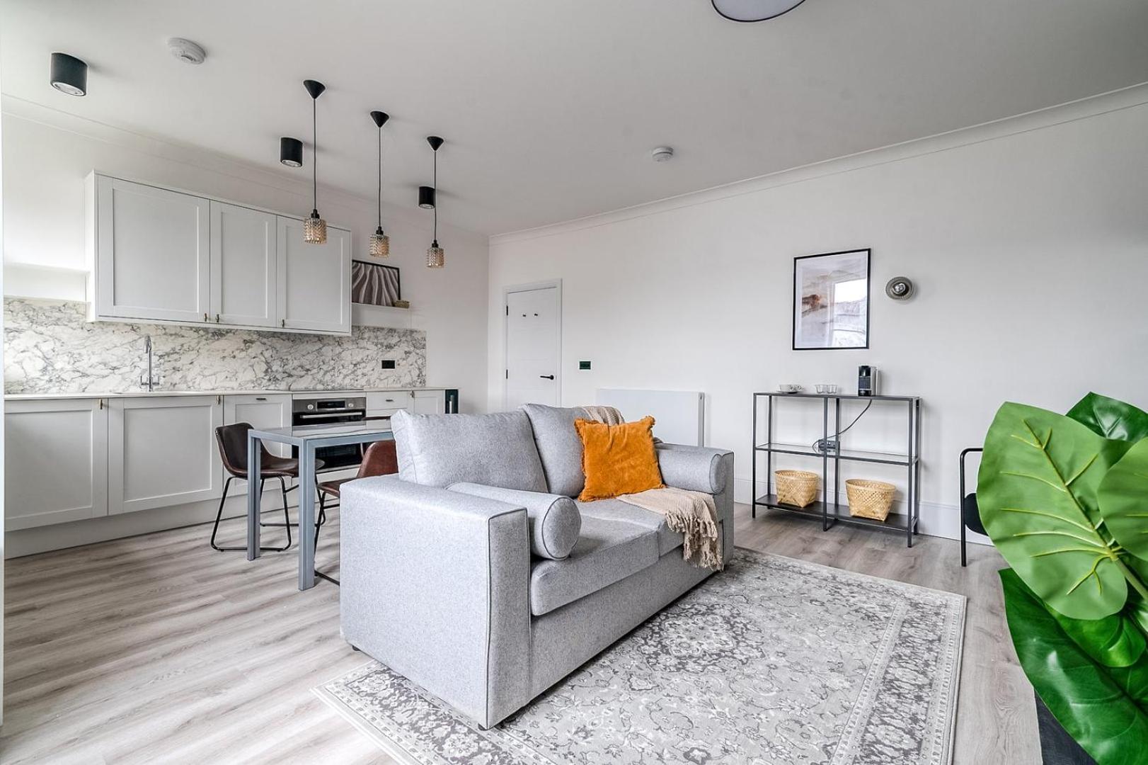 Little Venice Luxury Apartment London