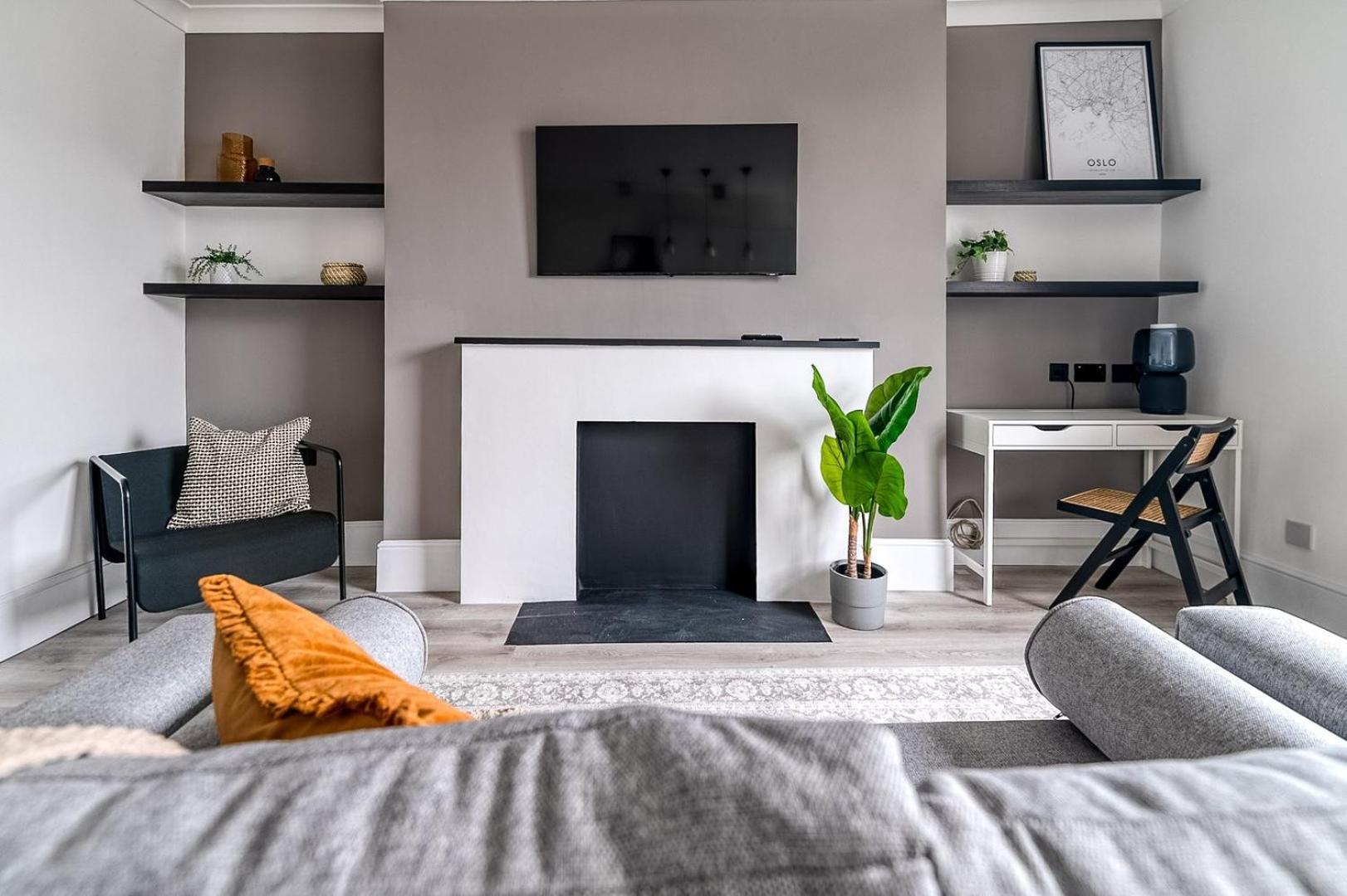 Little Venice Luxury Apartment *