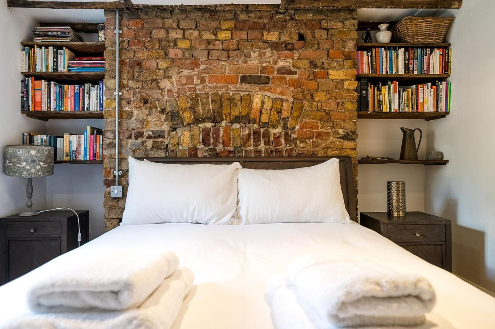Leilighet Historic 18th Century Terrace House London