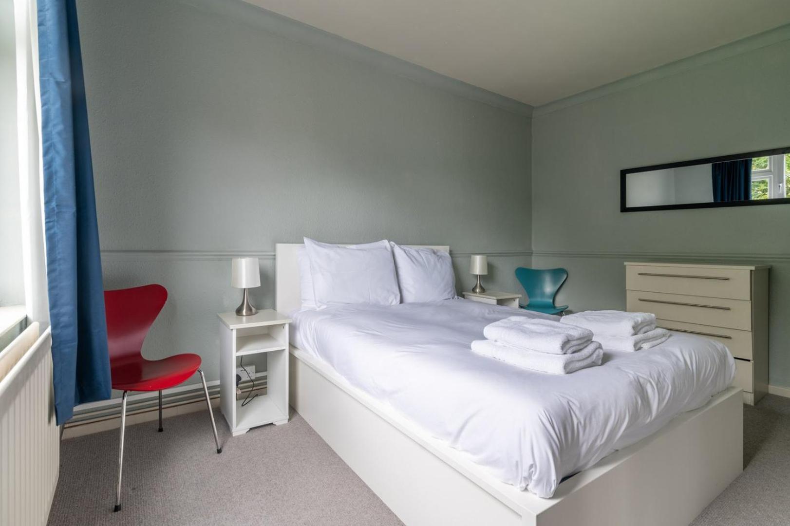 Charming One Bed Abode In East Putney Apartment London