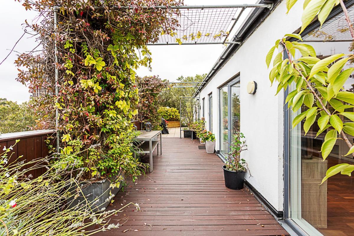 3 Bed Luxury Penthouse In Shoreditch Apartment