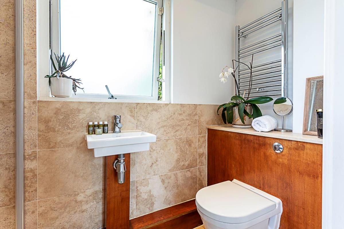 Apartment 3 Bed Luxury Penthouse In Shoreditch London
