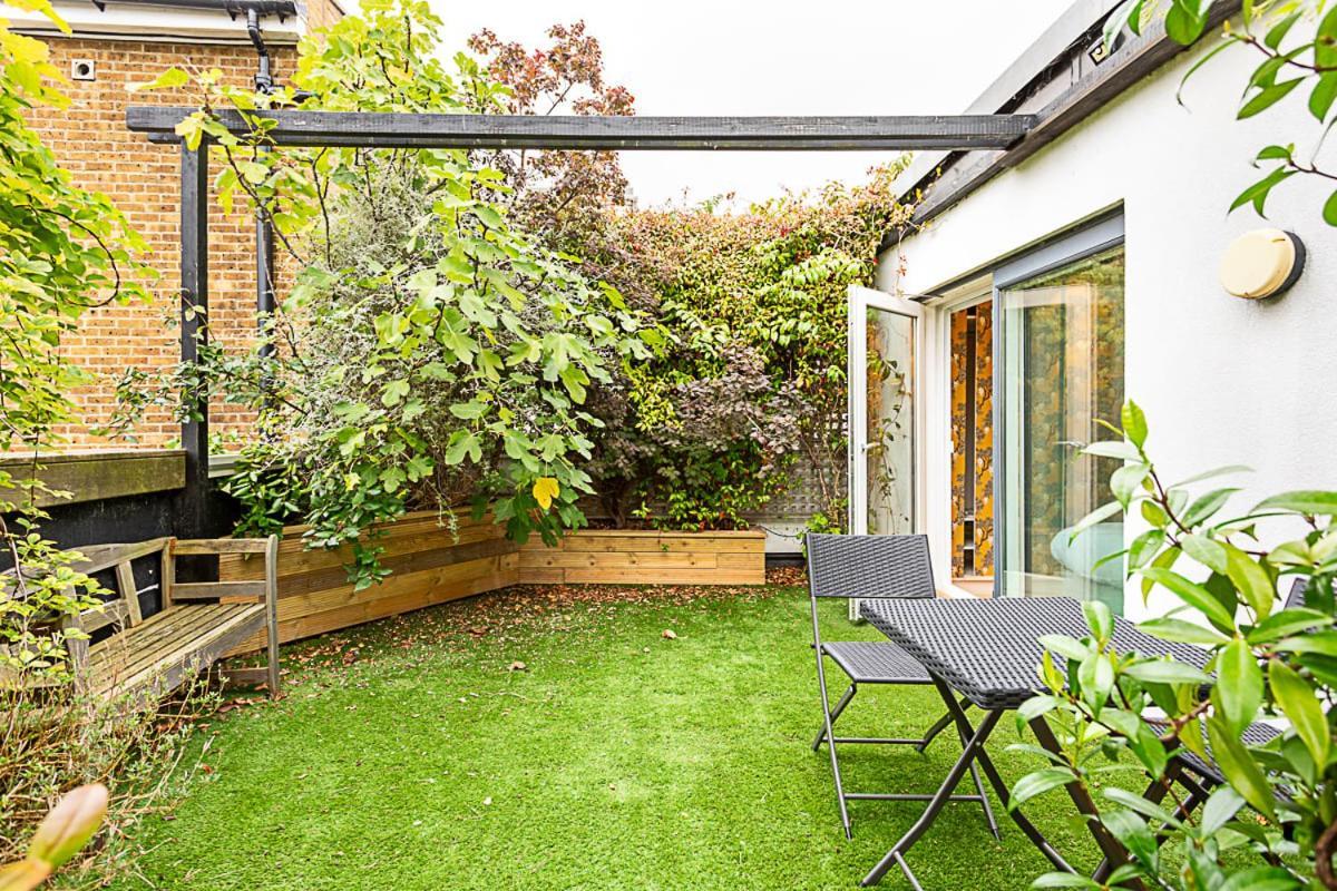 3 Bed Luxury Penthouse In Shoreditch