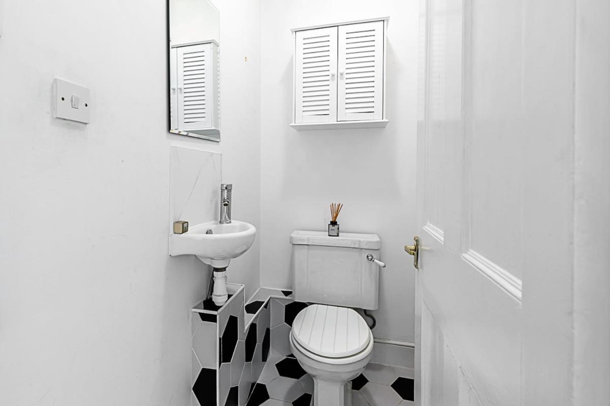 Beautiful One-bedroom In Notting Hill