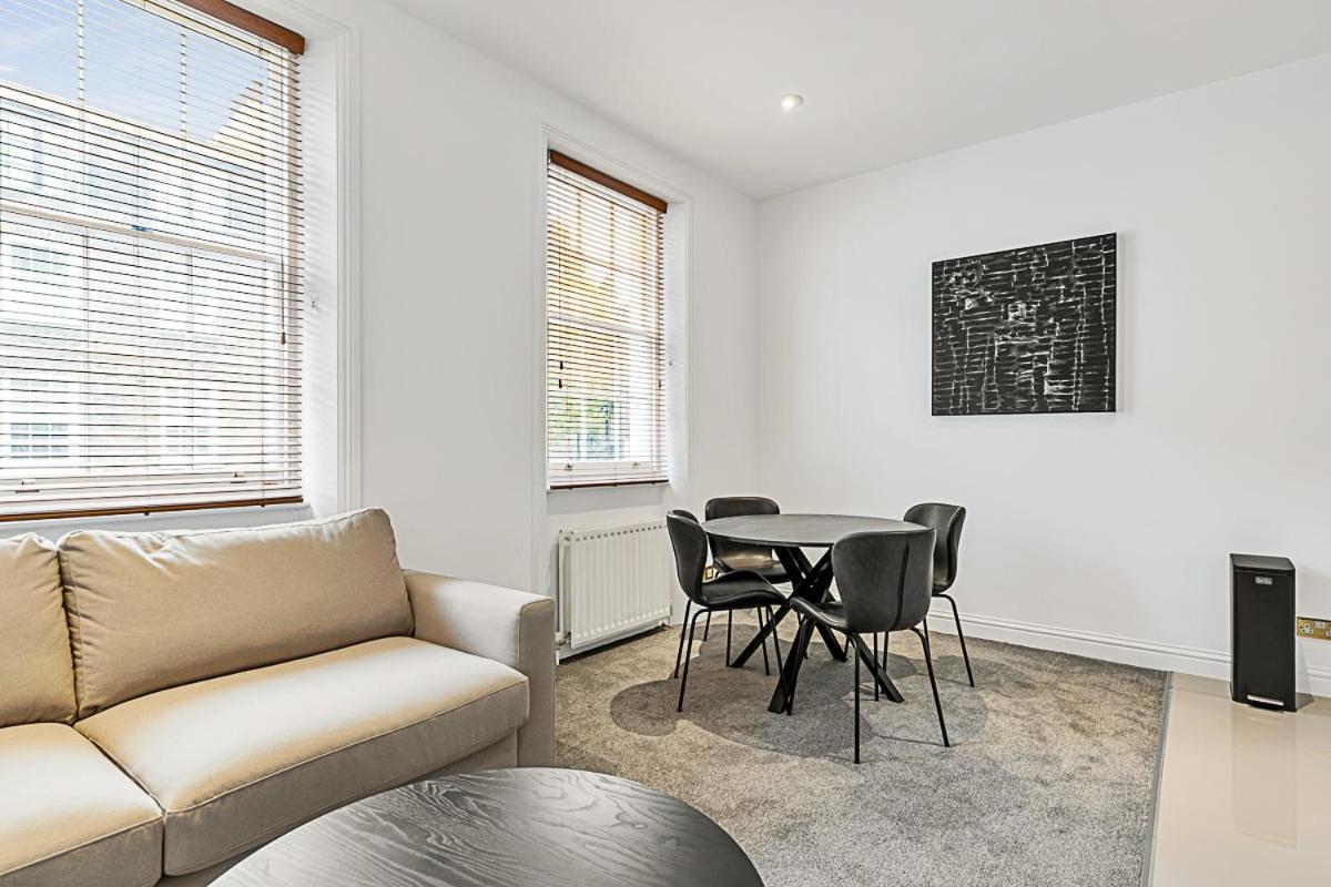 A One-bedroom Situated In Londen