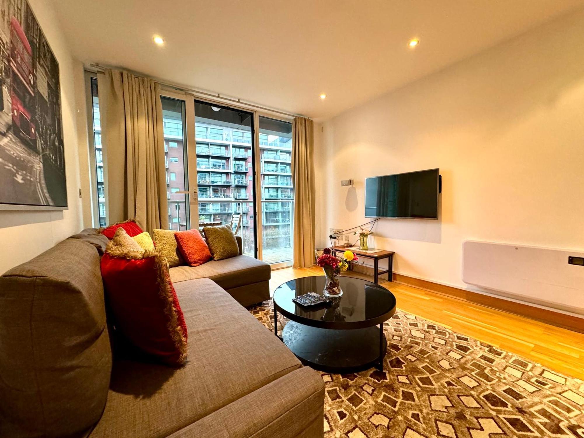 Cute 1 Bedroom Battersea Central By Wild Leilighet
