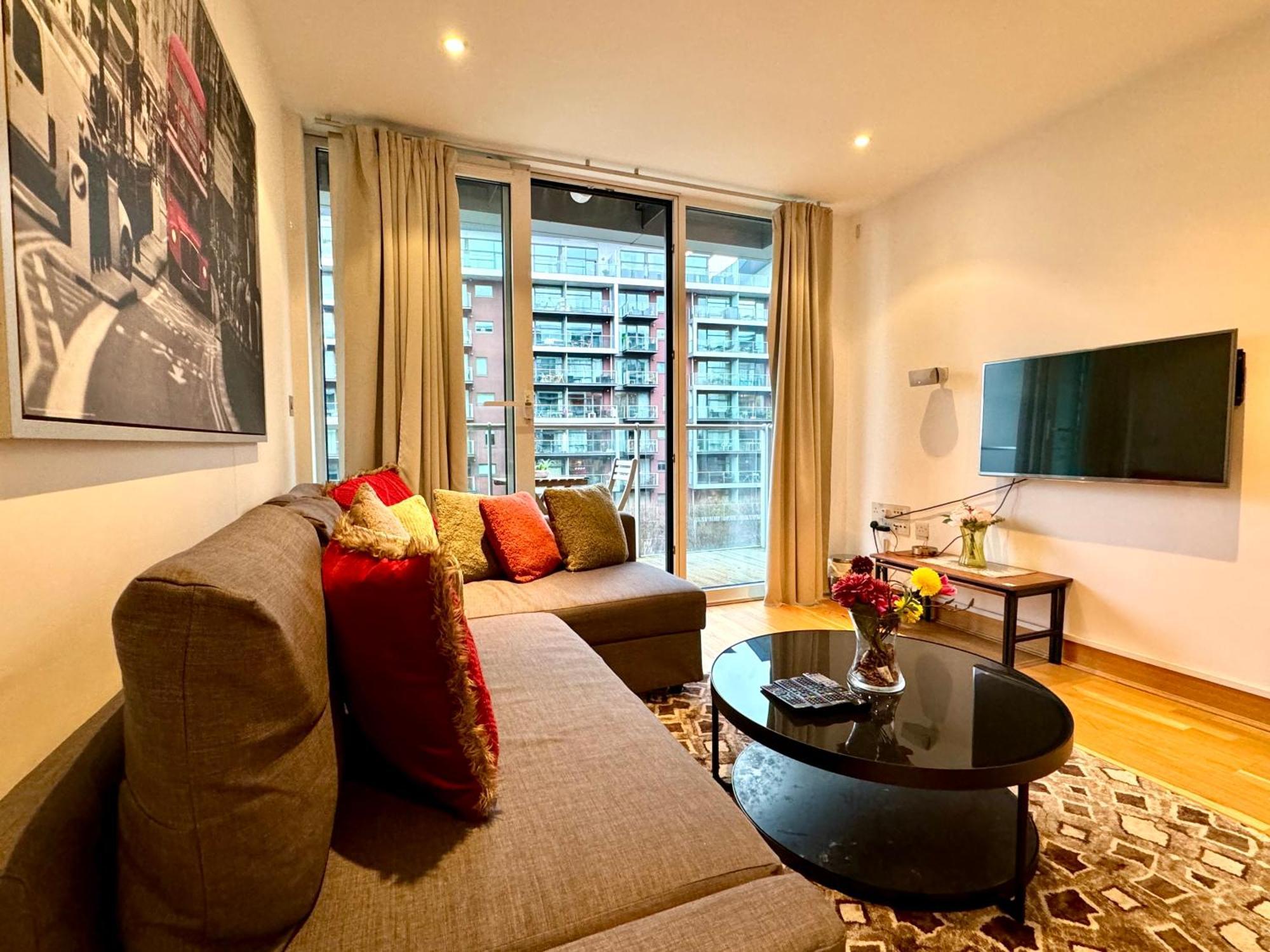 Cute 1 Bedroom Battersea Central By Wild Leilighet London