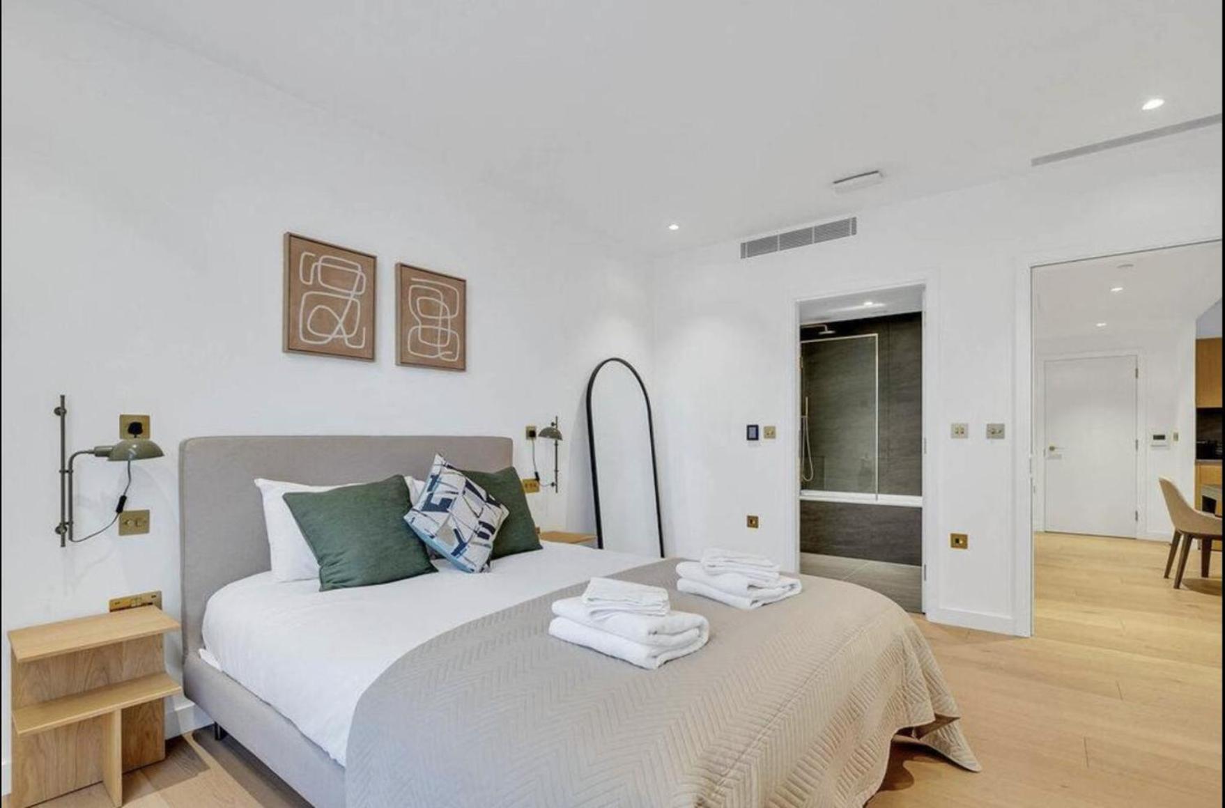 Remarkable Gem Apartment