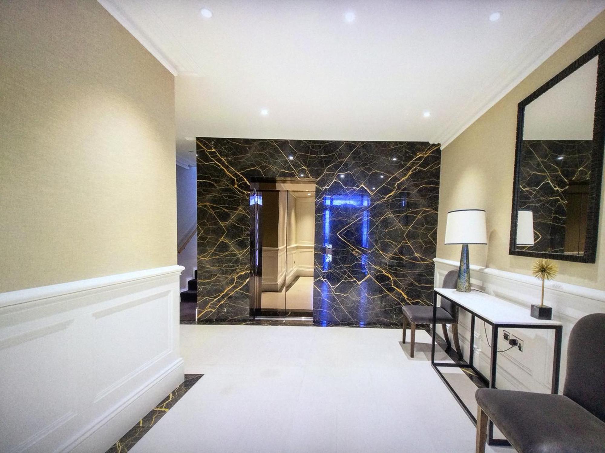 Apartment Mayfair Hyde Park - Check Profile London