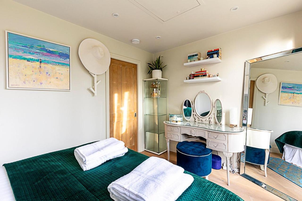Apartment A Stylish Haven Near Portobello Road