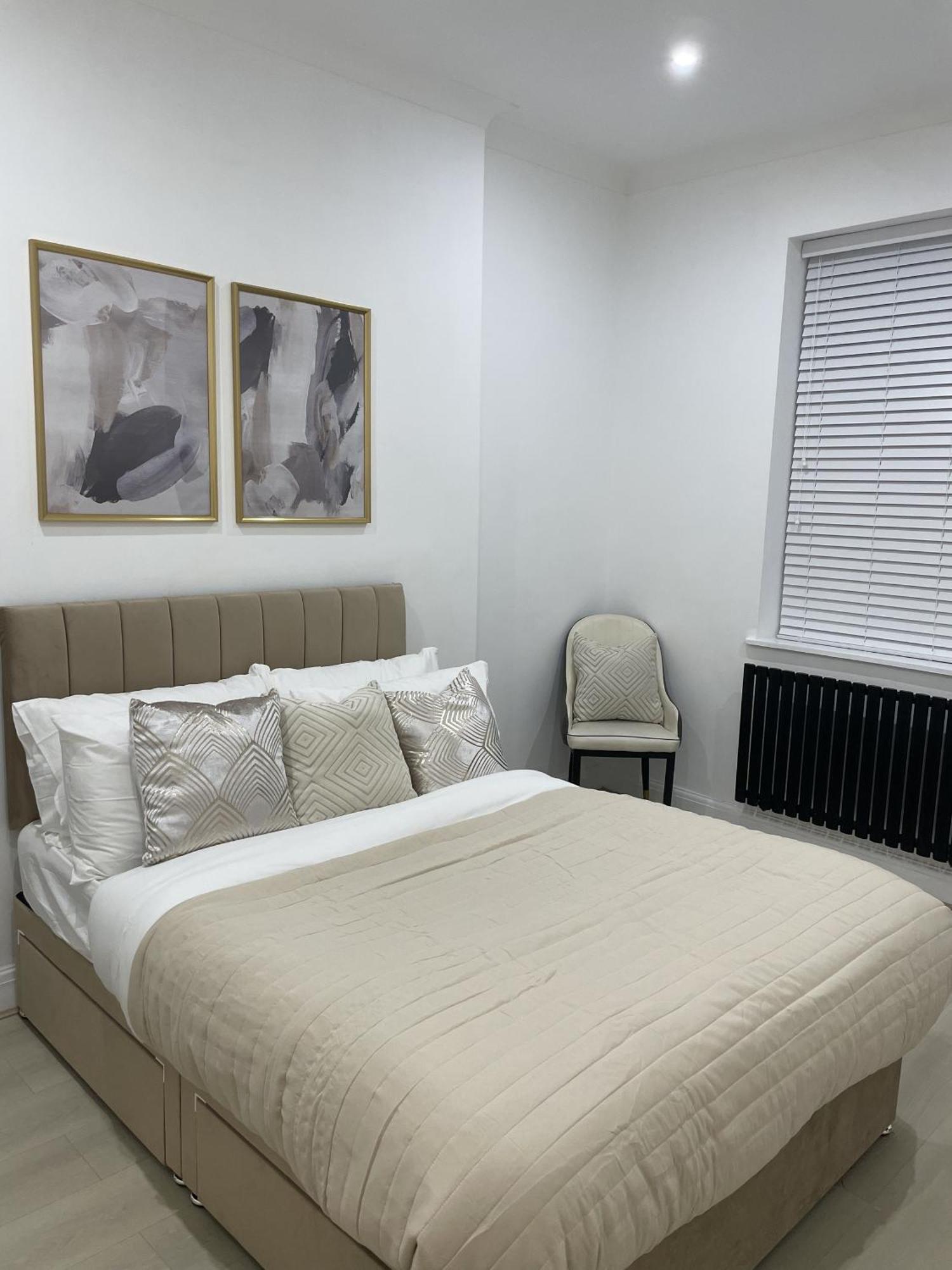 Leilighet Stylish 2 Bed Luxury 10 Mins To Ldn *