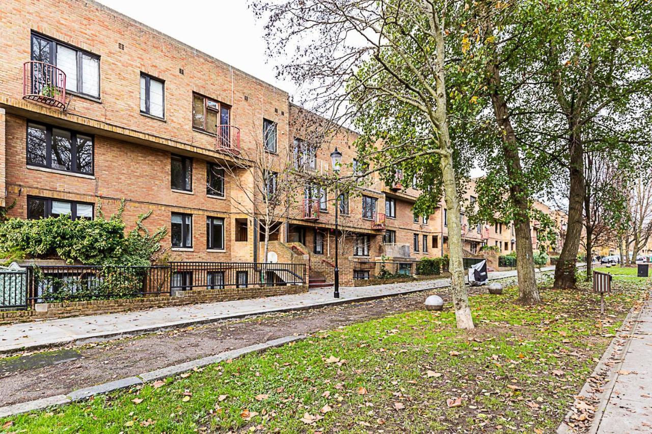 A Stylish Haven Near Portobello Road * London