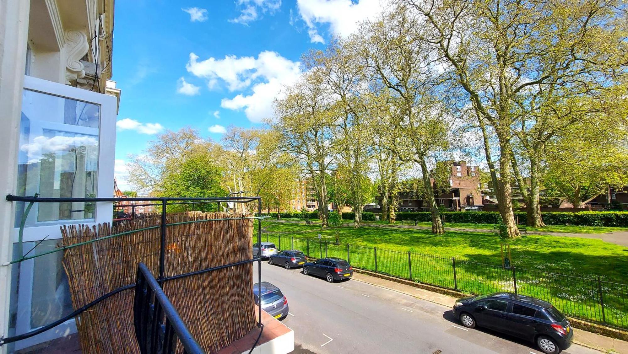 Big With View To Park In Camden Kings Cross *