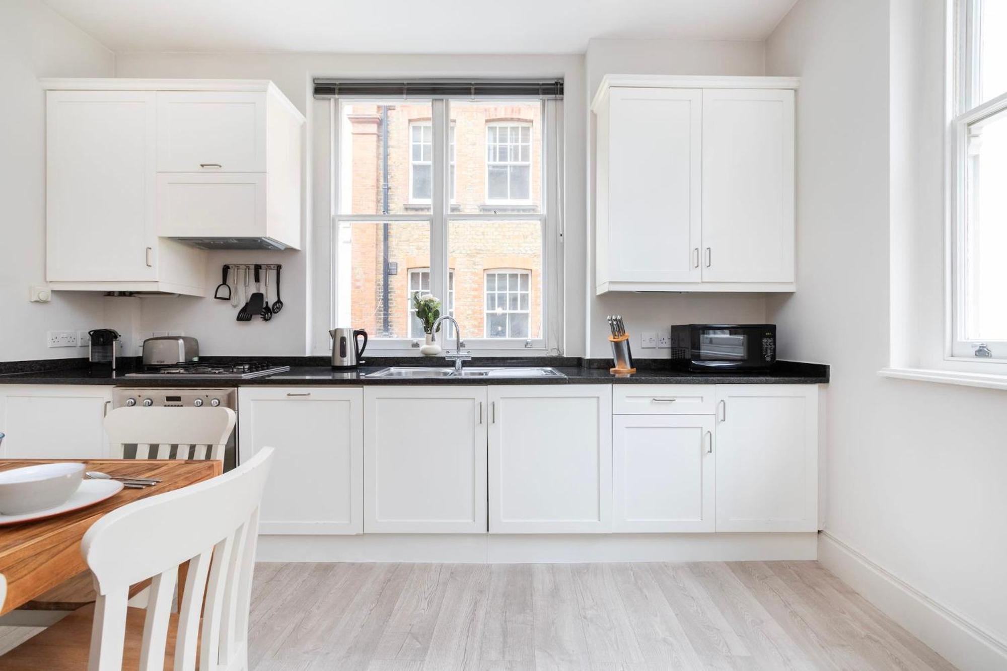 Heart Of London's Holborn - Cityapartmentstay Apartment