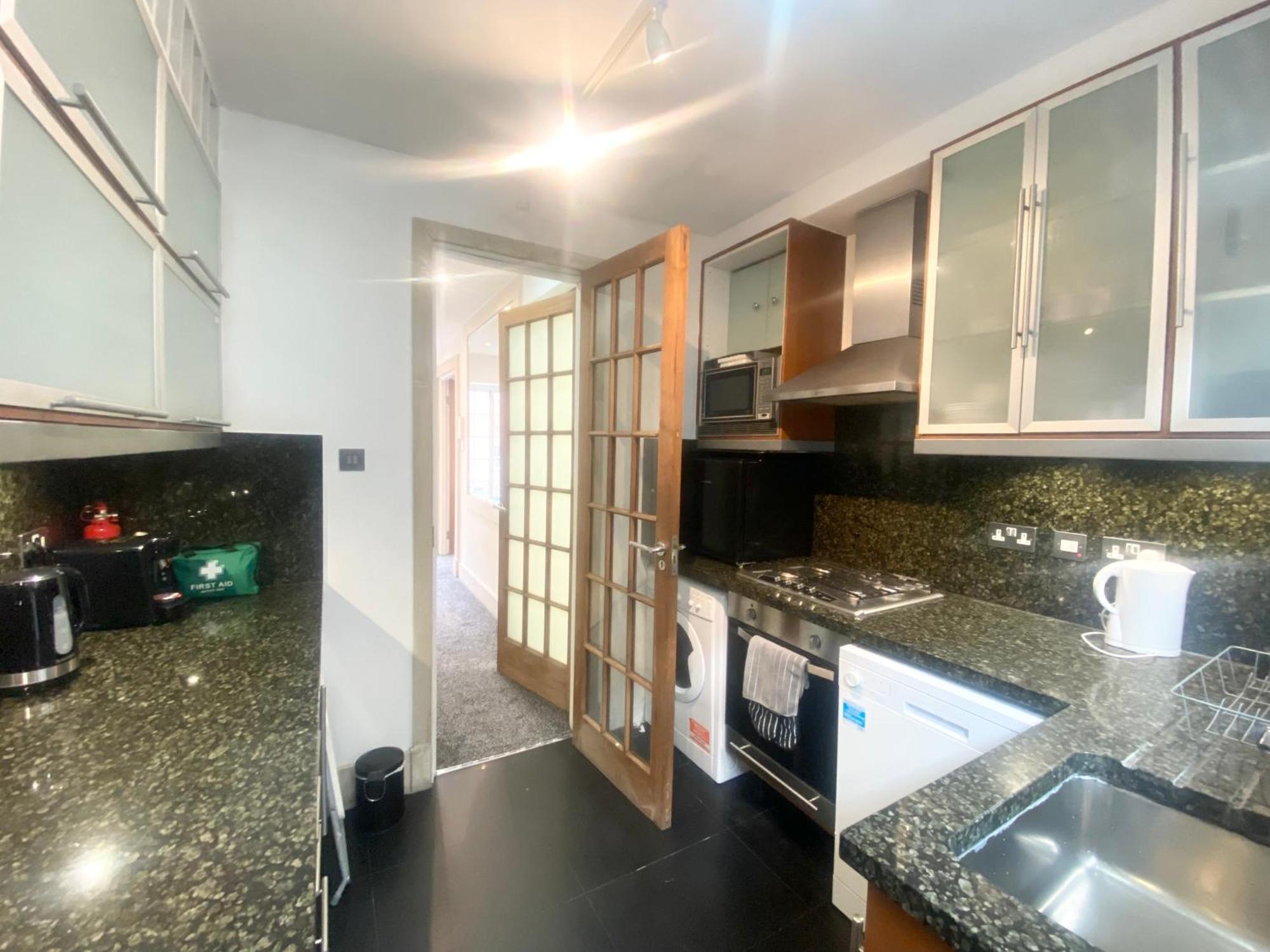 Apartment House With 4 Bedrooms Marylebone High Str