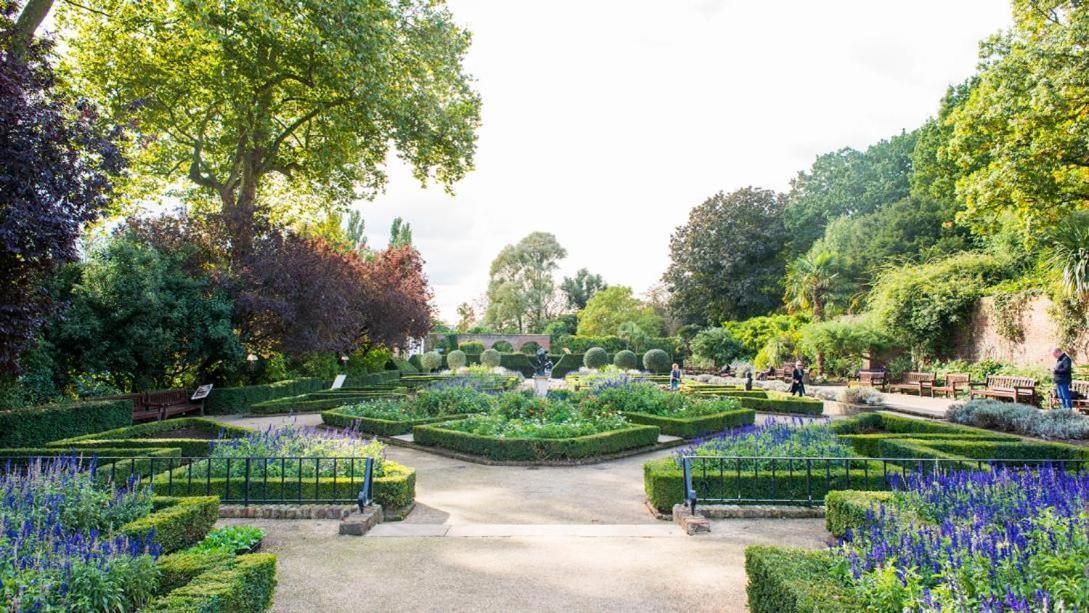 Cosy In Kensington Olympia * London