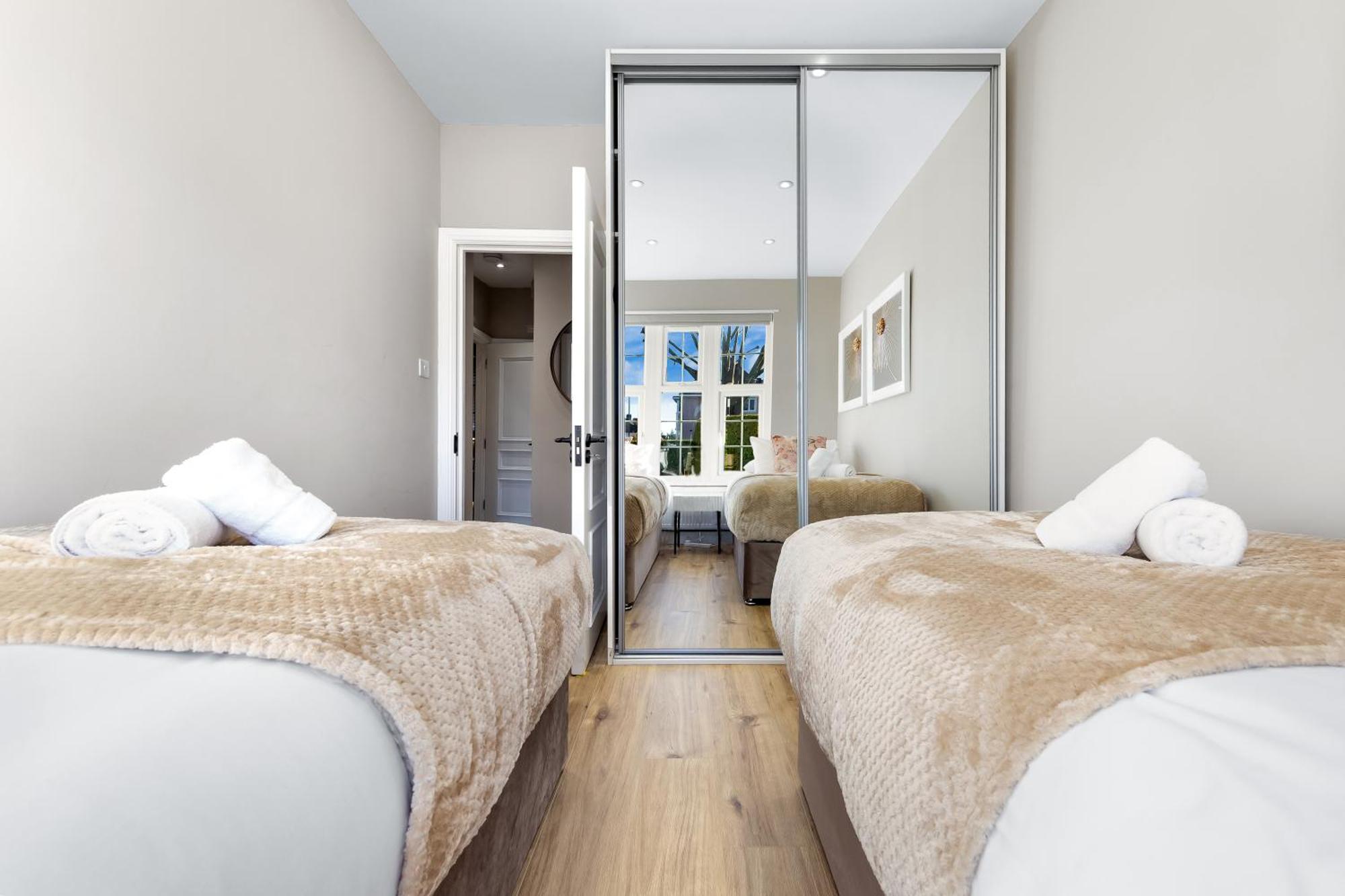 Apartment Luxury At Golders - Unico Residences London