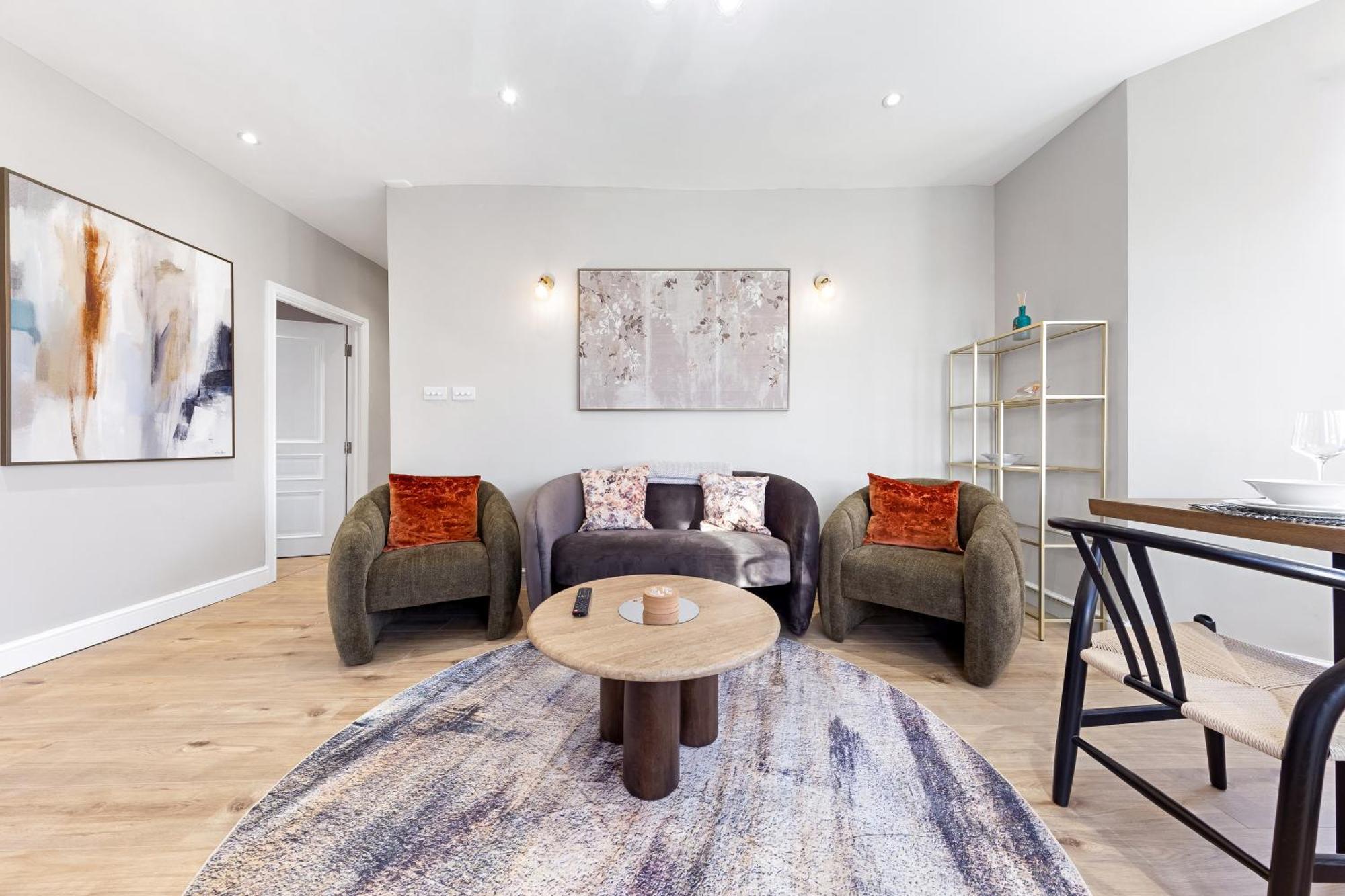 Luxury At Golders - Unico Residences * London