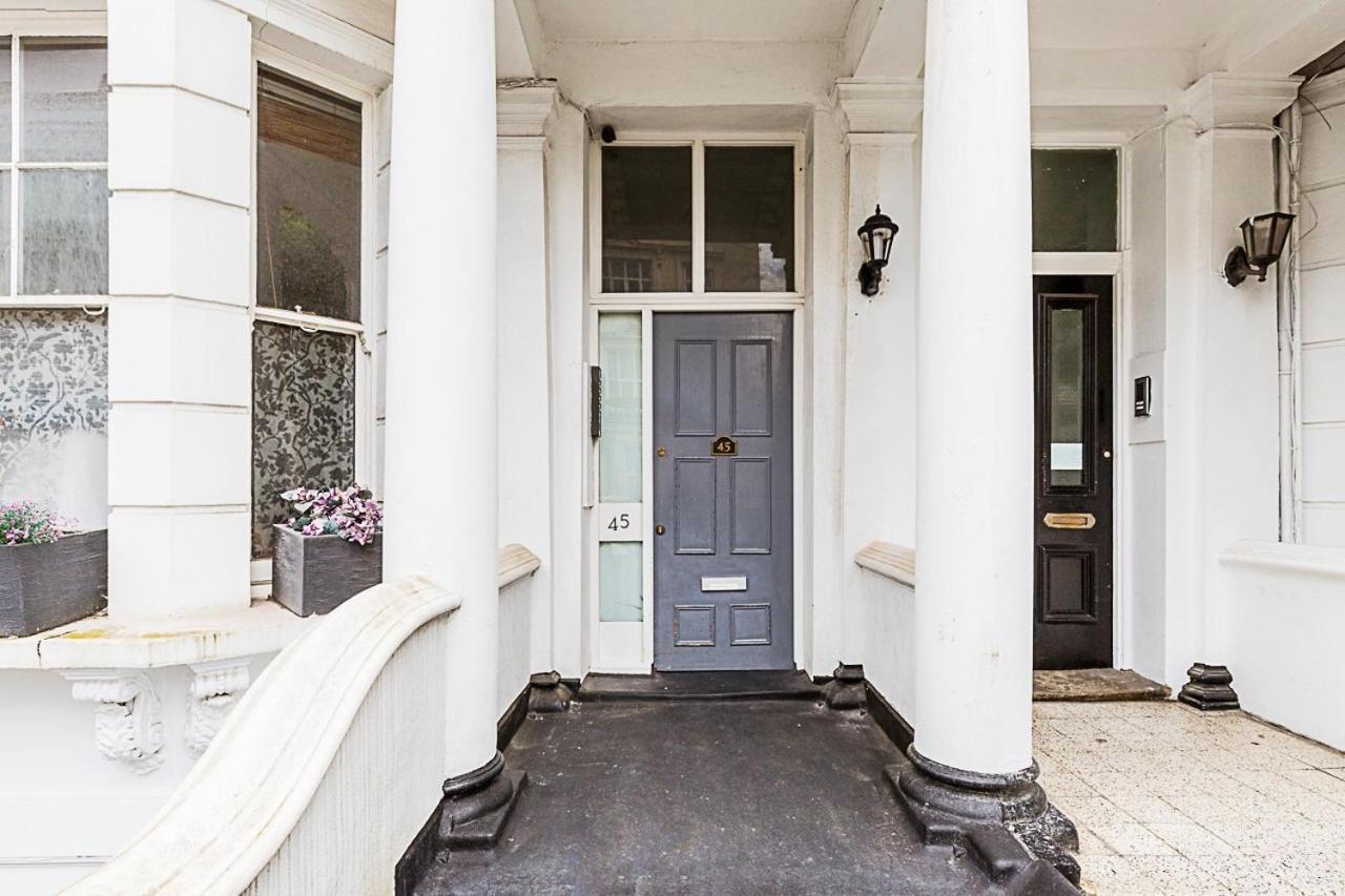 Modern Top-floor Victorian Charm In Kensington Appartement