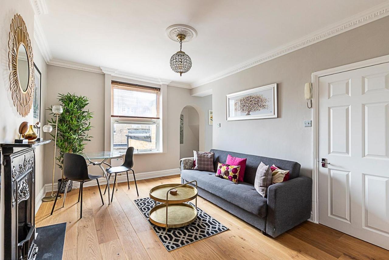 Apartment Modern Top-floor Victorian Charm In Kensington London