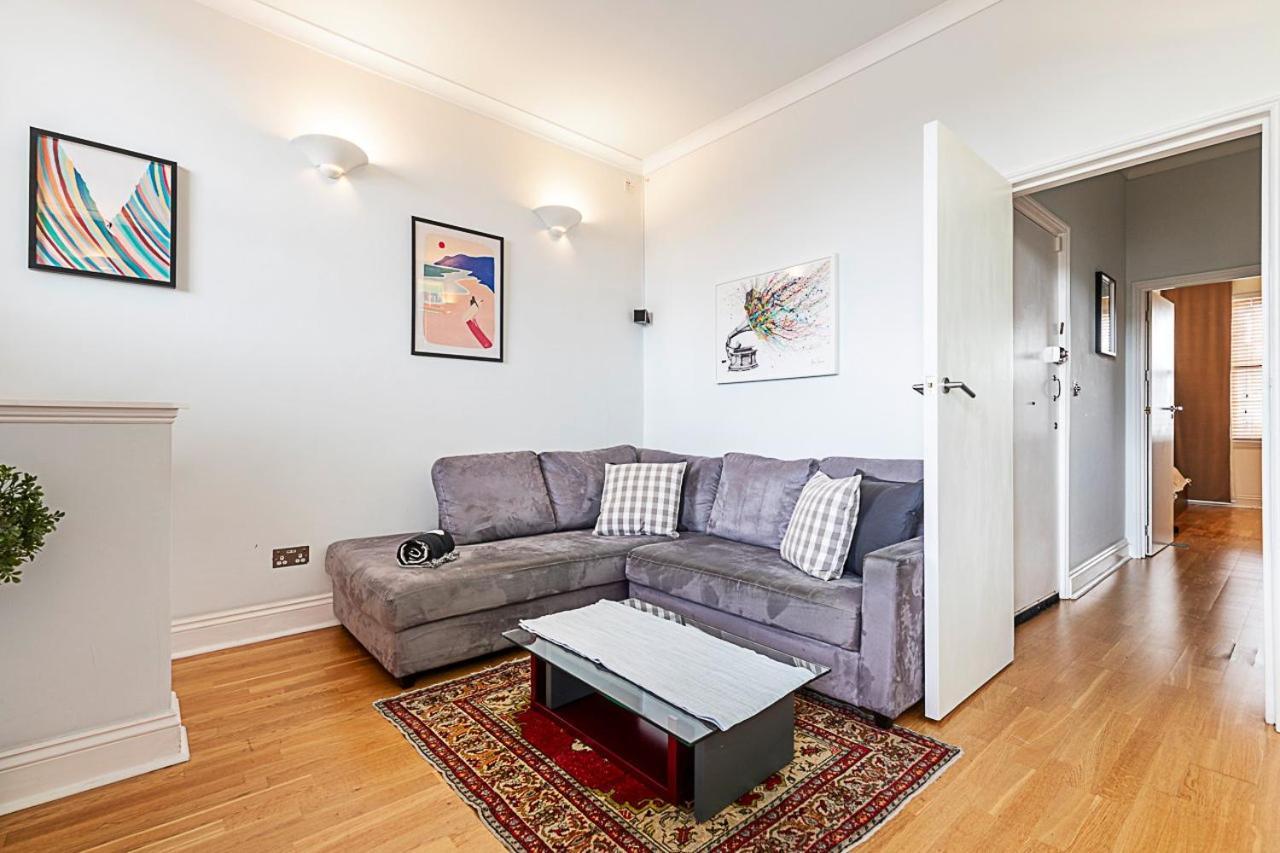 Charming One-bedroom Gem In Earls Court Apartment