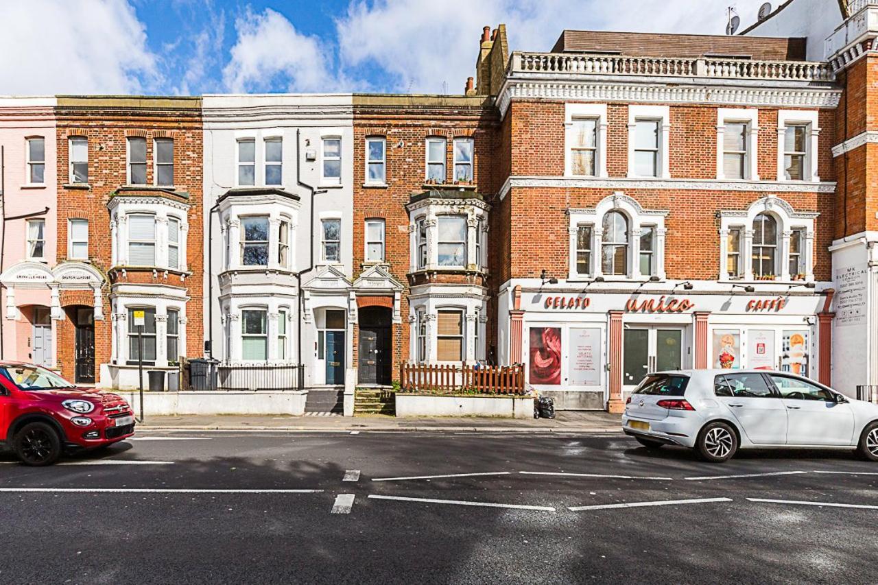 Lovely Bishops Park Flat London