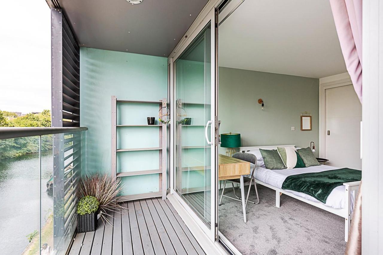 Airy 2-bedroom Flat With Balcony Apartment
