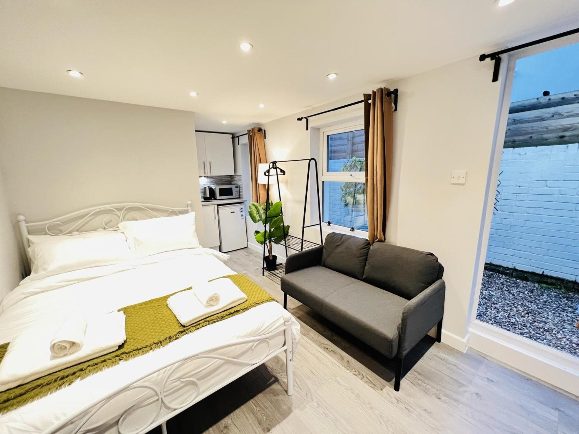 Battersea By Sleepy *