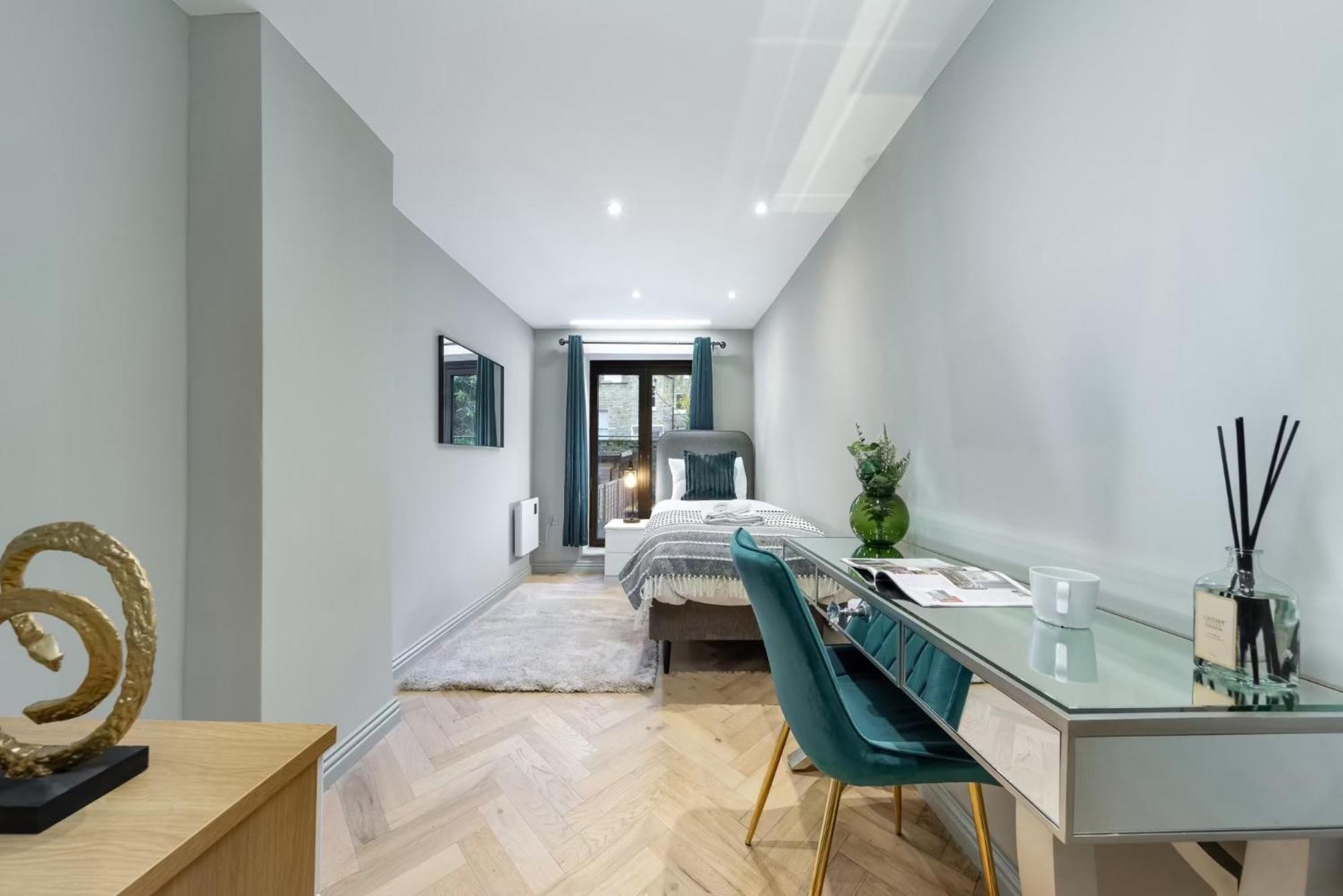 Sercasa - Abbey Road - St John's Wood Apartment London