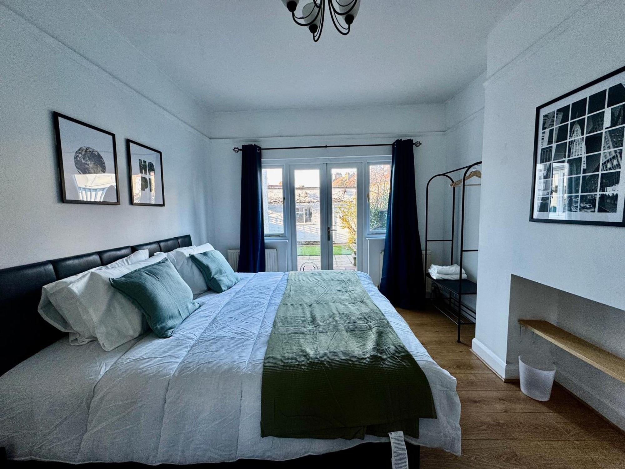 Gasthof Maberic Housing West Gem Your Connection London