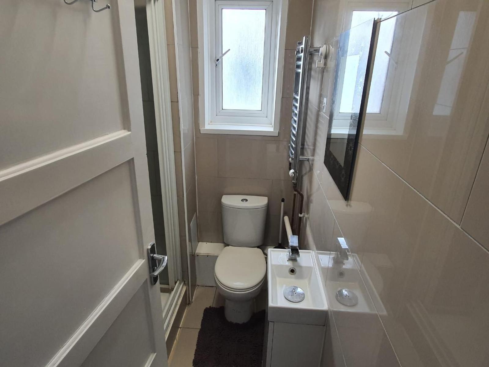 Hoxton E2 Guest house