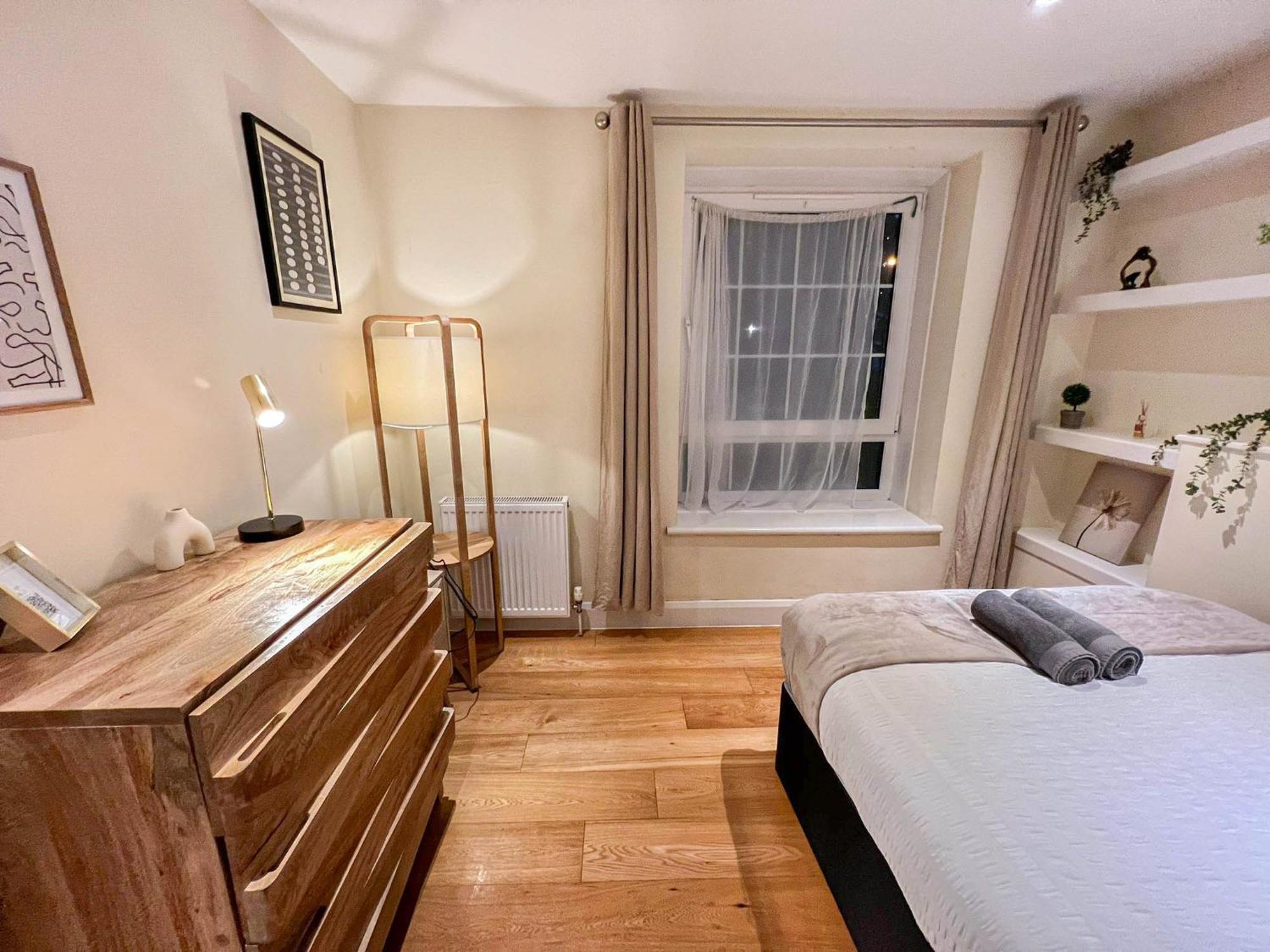 Leilighet Chic 2-bedroom Flat With Free Wi-fi Few Steps From The Oval *