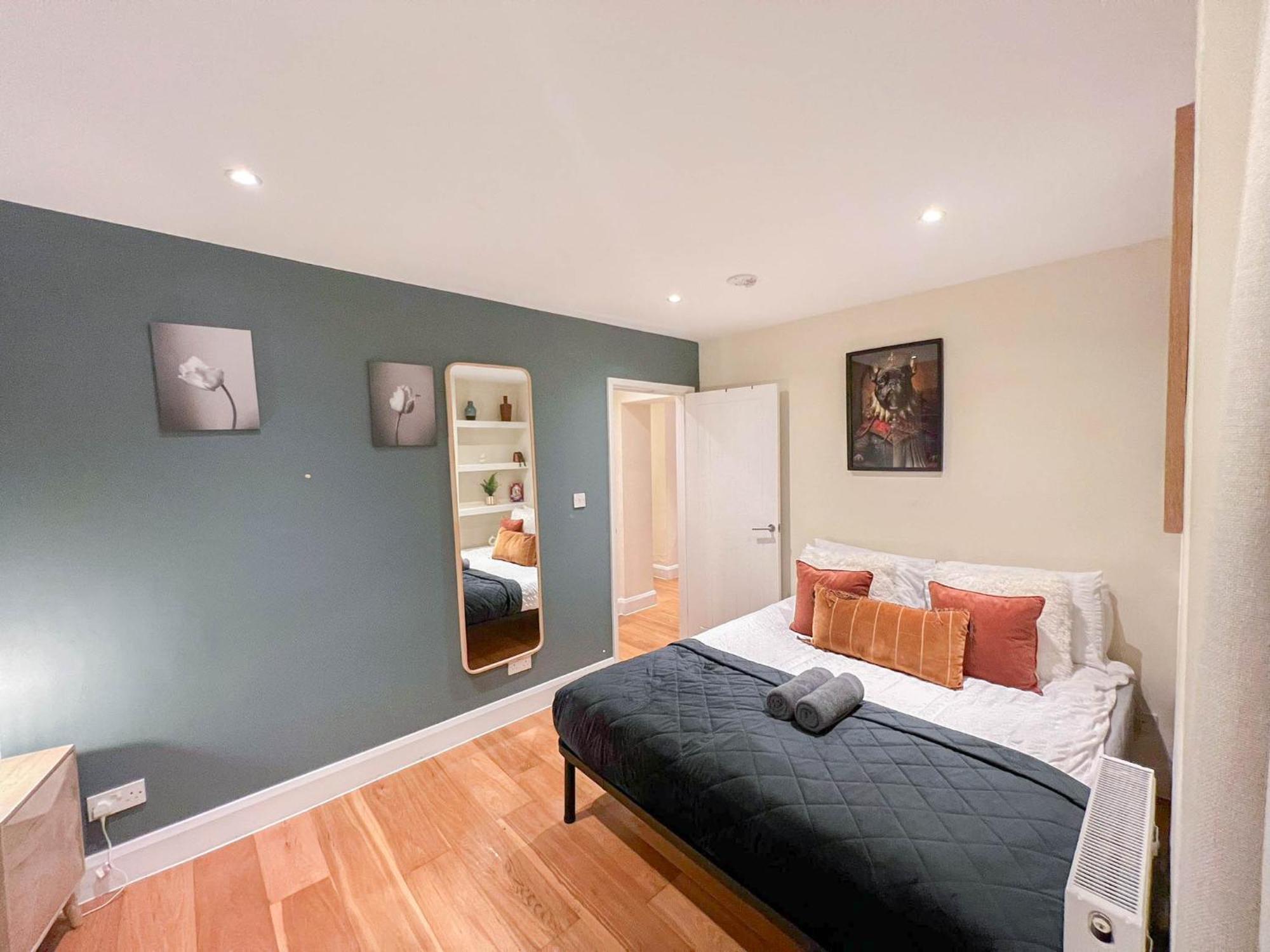 Leilighet Chic 2-bedroom Flat With Free Wi-fi Few Steps From The Oval London