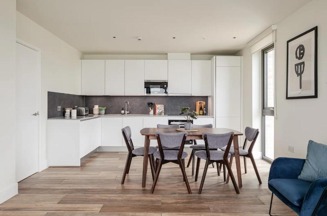Apartment Cosy 2 Bed Flat Cutty Sark Greenwich Close To Canary Wharf - Perfect For Long *