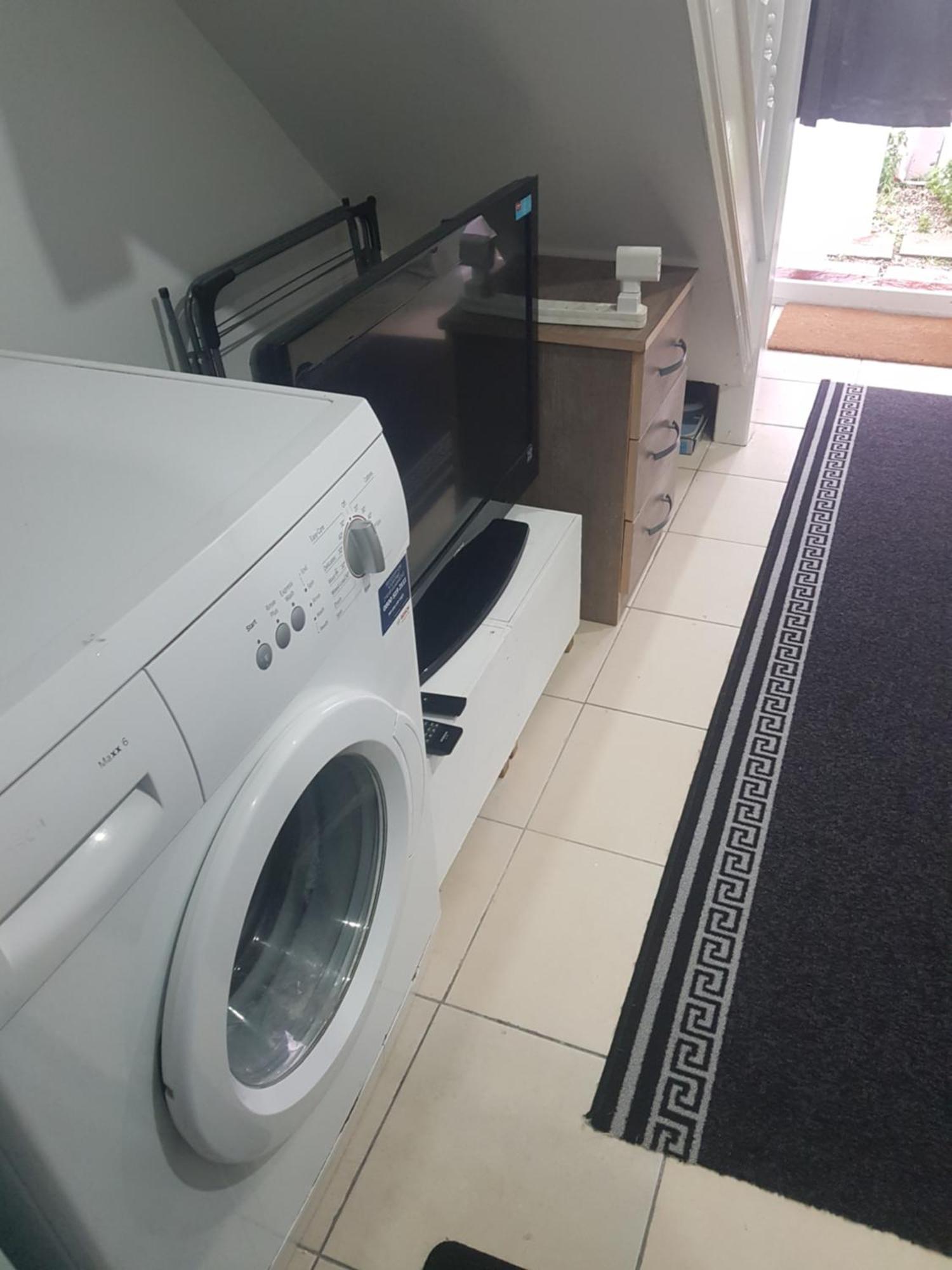 Cosy One Bedroom Flat In Appartement *
